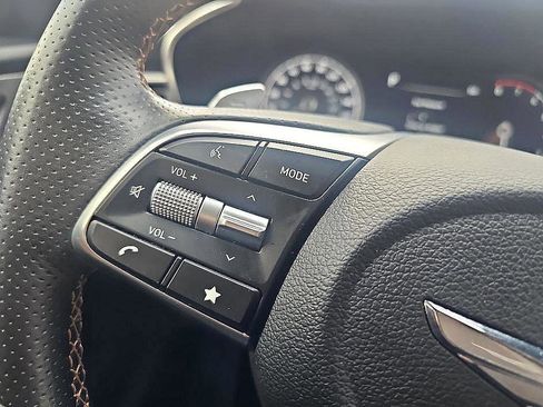 Used 2022 Genesis G70 2.0T w/ Prestige Package image 23