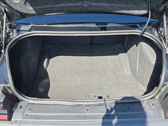 Used 2017 Dodge Challenger R/T RWD image 8