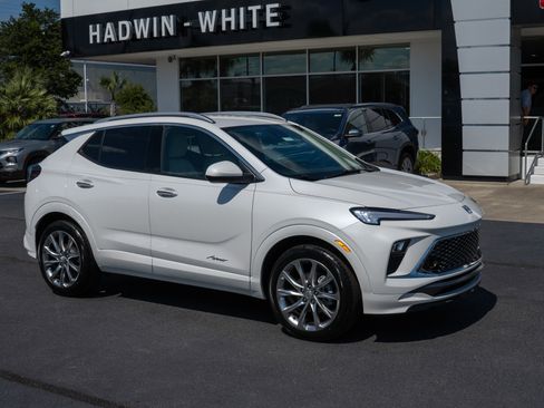 New 2026 Buick Encore GX Avenir w/ Avenir Convenience Package image 1