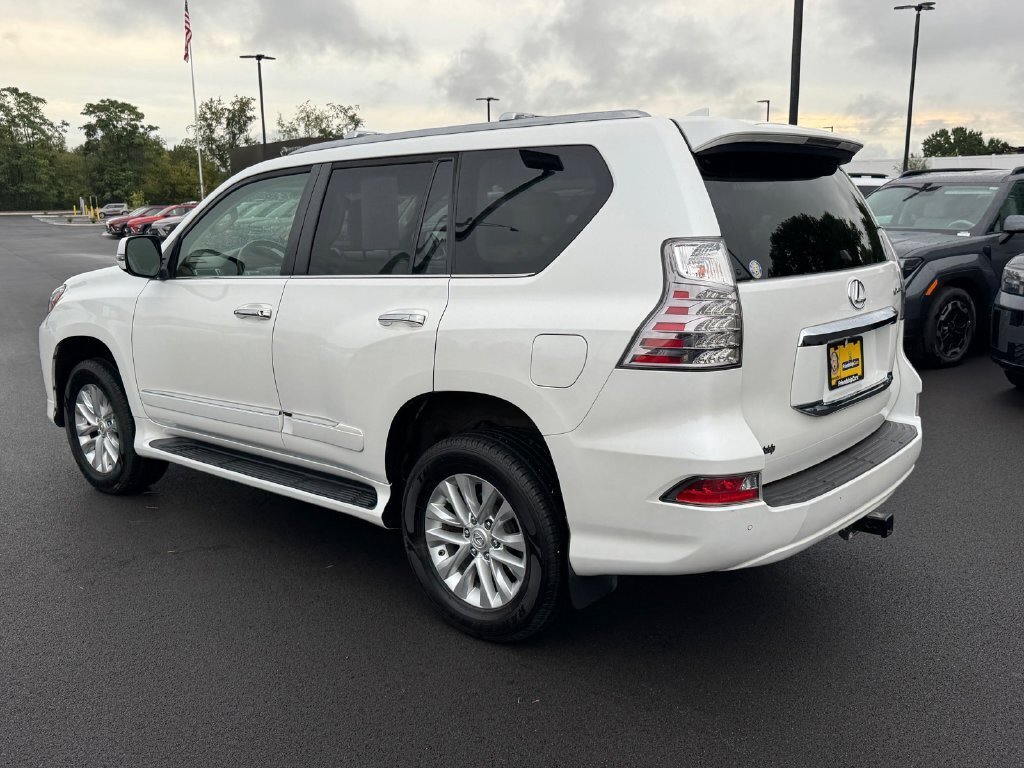 Used 2019 Lexus GX 460 Premium w/ Premium Package AWD/4WD image 4