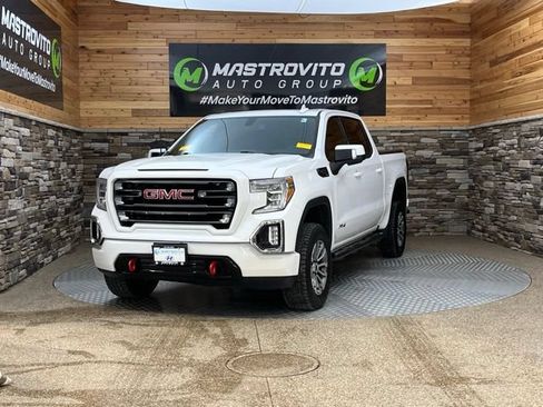 Used 2021 GMC Sierra 1500 AT4 w/ AT4 Preferred Package AWD/4WD image 4