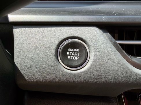 Used 2026 Kia Seltos SX w/ SX Sunroof Package AWD/4WD image 36