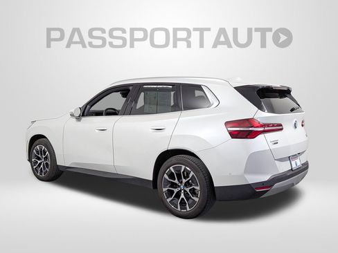 Used 2025 BMW X3 xDrive30i w/ Convenience Package image 3