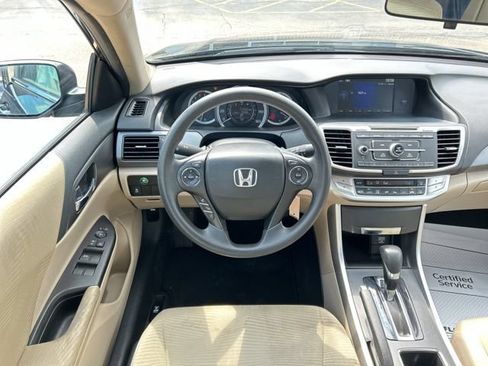 Used 2015 Honda Accord LX image 21