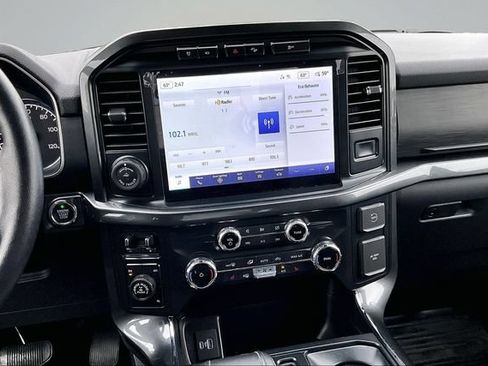 Used 2022 Ford F150 XLT w/ Equipment Group 302A High AWD/4WD image 10