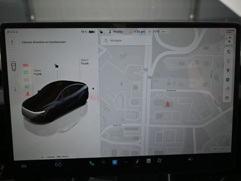 Used 2026 Tesla Model Y Long Range image 11