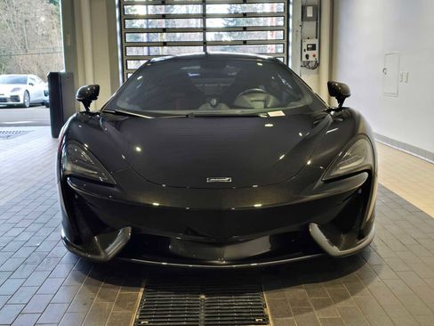 Used 2019 McLaren 570S image 10