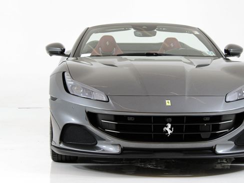 Certified 2022 Ferrari Portofino M RWD image 19