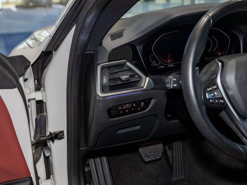 Used 2021 BMW 430i xDrive Coupe w/ Premium Package image 14