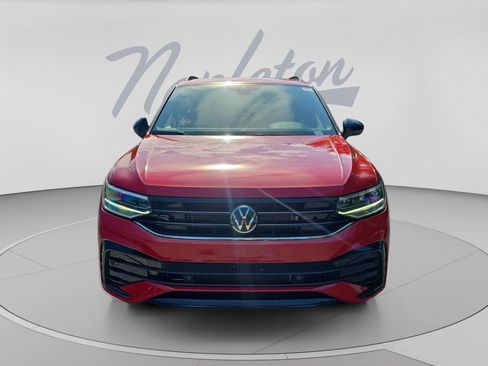 Certified 2024 Volkswagen Tiguan SE R-Line AWD/4WD image 2