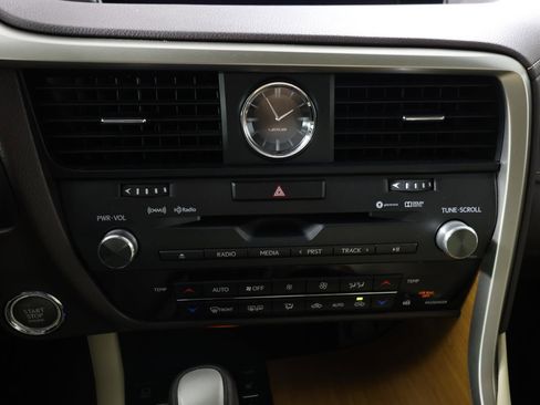 Used 2017 Lexus RX 350 AWD w/ Premium Package image 17