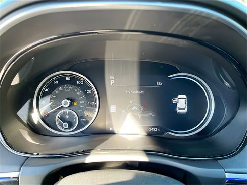 Used 2024 Genesis GV70 2.5T w/ Advanced Package image 10