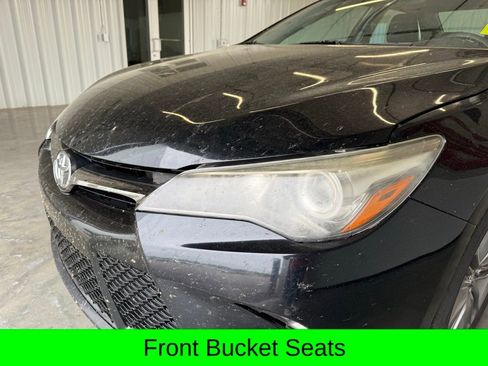 Used 2015 Toyota Camry SE image 13