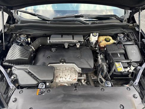 Used 2020 Buick Envision Essence w/ LPO, Cargo Package FWD image 32