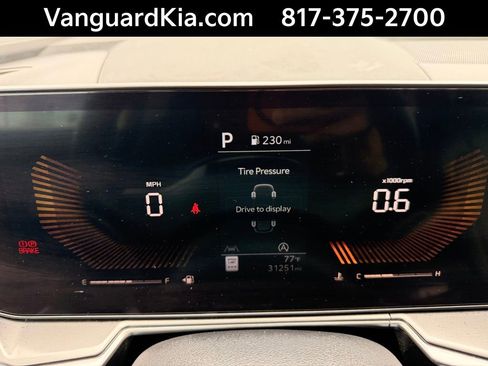 Certified 2025 Kia Sorento S FWD image 17