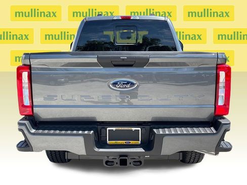 New 2026 Ford F250 XL w/ STX Appearance Package AWD/4WD image 9