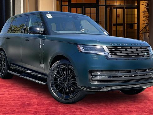 New 2026 Land Rover Range Rover Long Wheelbase SE AWD/4WD image 23