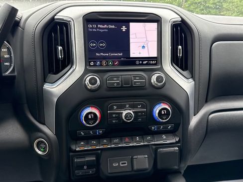Used 2022 GMC Sierra 1500 SLT w/ SLT Premium Plus Package AWD/4WD image 15