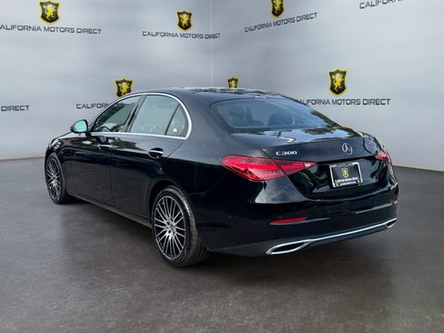 Used 2025 Mercedes-Benz C 300 Sedan image 3
