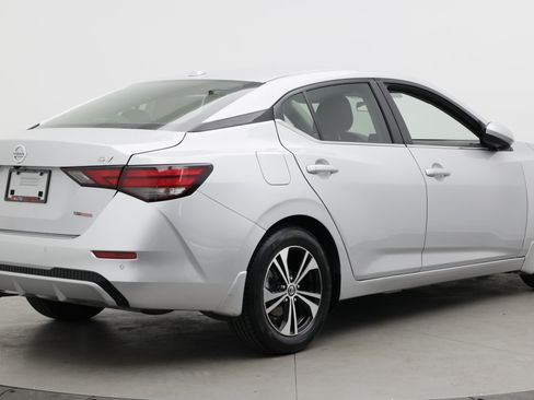 Used 2021 Nissan Sentra SV FWD image 7