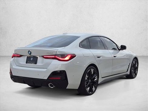 New 2026 BMW 430i w/ M Sport Package RWD image 2