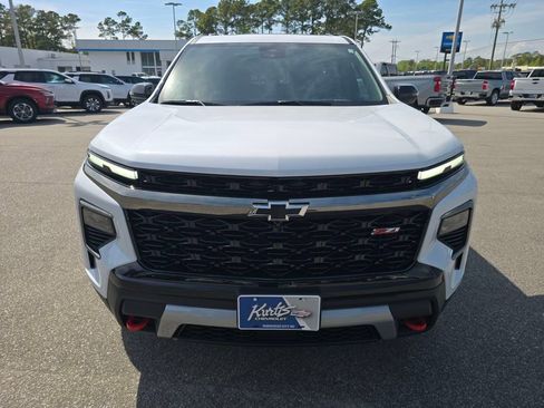 New 2026 Chevrolet Traverse Z71 w/ Driver Confidence Package AWD/4WD image 8