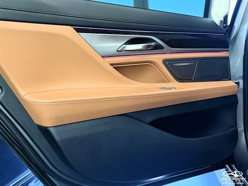 Used 2019 BMW 740i w/ Executive Package RWD image 35