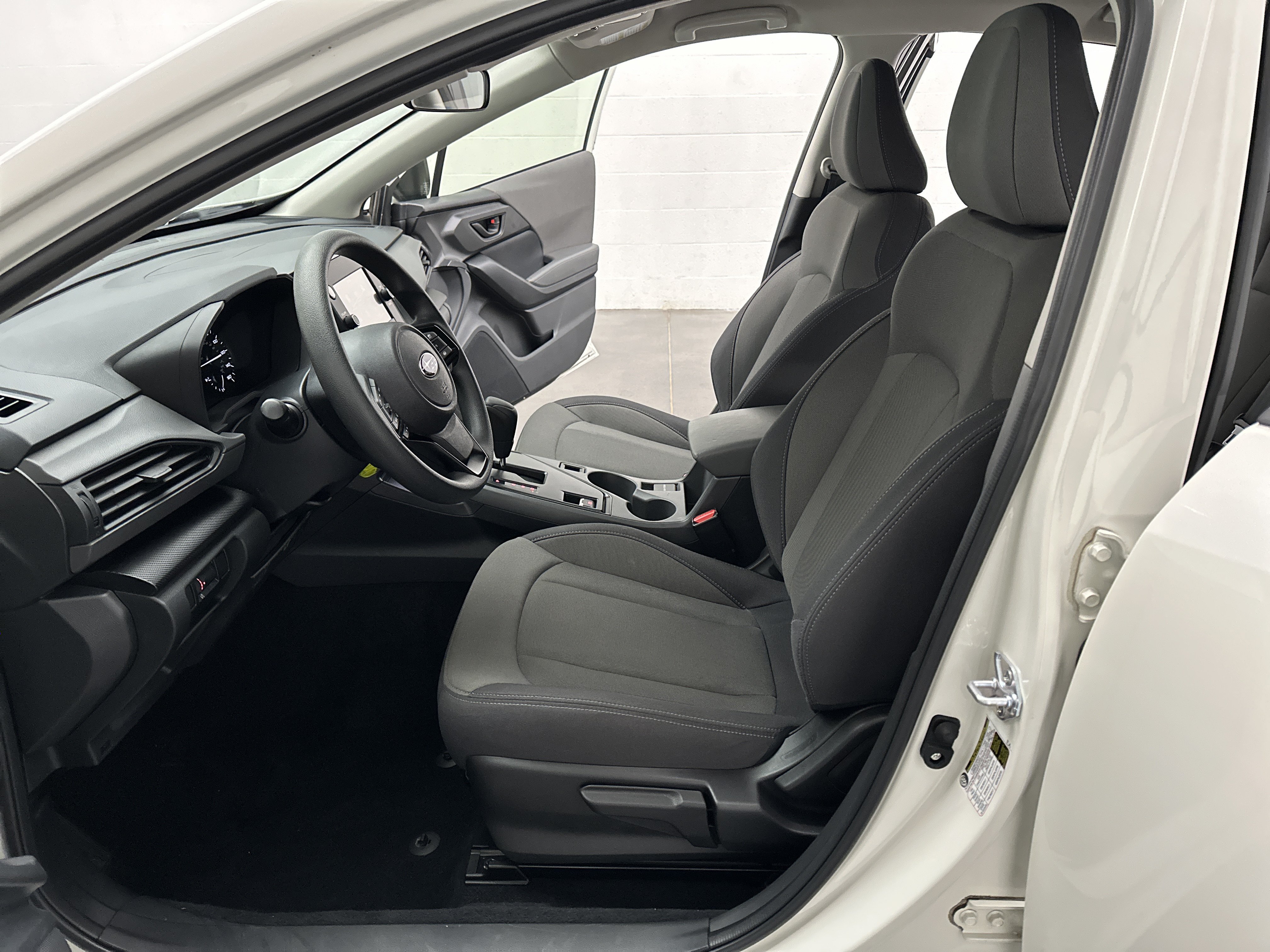 Used 2025 Subaru Crosstrek 2.0i AWD/4WD image 14