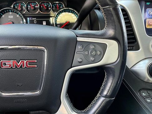 Used 2020 GMC Yukon SLT w/ Open Road Package image 21