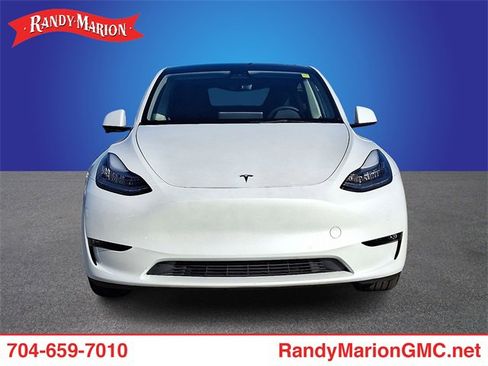 Used 2021 Tesla Model Y Long Range image 2