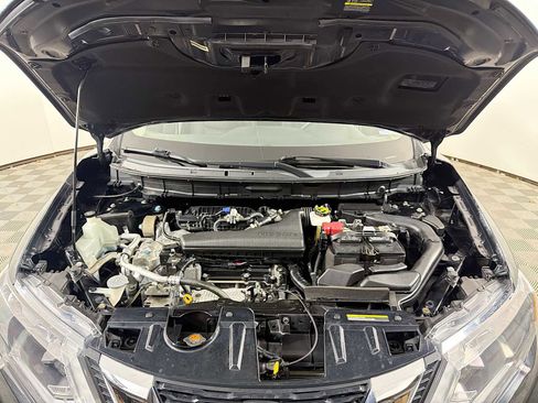 Certified 2019 Nissan Rogue SV image 25