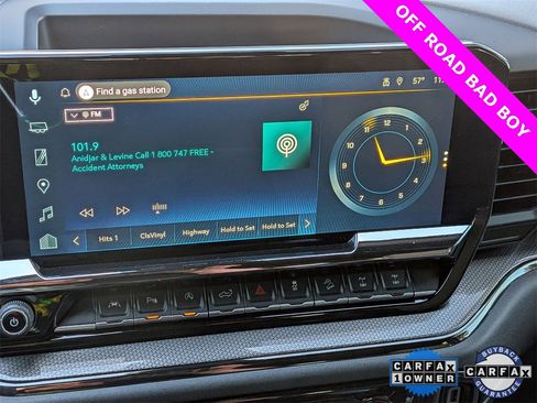 Used 2025 Chevrolet Silverado 1500 ZR2 w/ Technology Package image 15