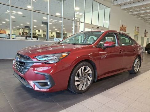 Certified 2025 Subaru Legacy Limited AWD/4WD image 3
