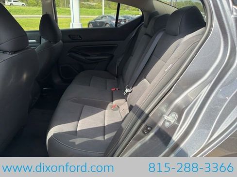 Used 2023 Nissan Altima 2.5 SV AWD/4WD image 22