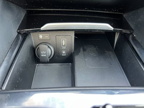 Used 2018 Kia Cadenza Technology w/ Paint Protection Package image 22