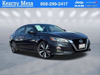 Used 2021 Nissan Altima 2.5 SV