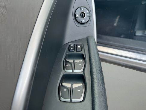 Used 2014 Hyundai Santa Fe GLS FWD image 14