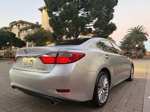 Used 2013 Lexus ES 350 w/ Luxury Pkg FWD image 12