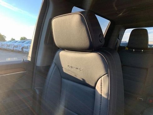 New 2024 GMC Sierra 1500 Denali w/ Denali Reserve Package image 22