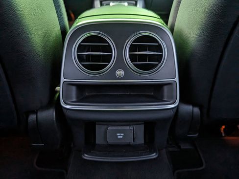 Used 2020 Mercedes-Benz S 450 Sedan image 34