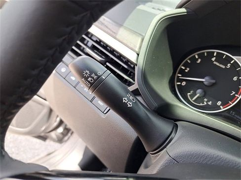 New 2025 Nissan Altima 2.5 SL image 46