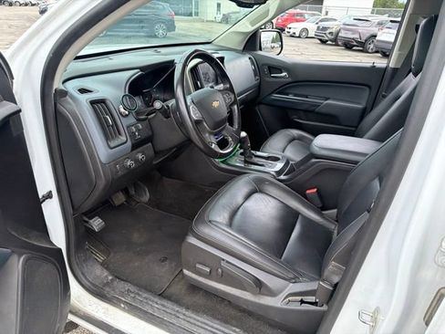 Used 2018 Chevrolet Colorado Z71 AWD/4WD image 12
