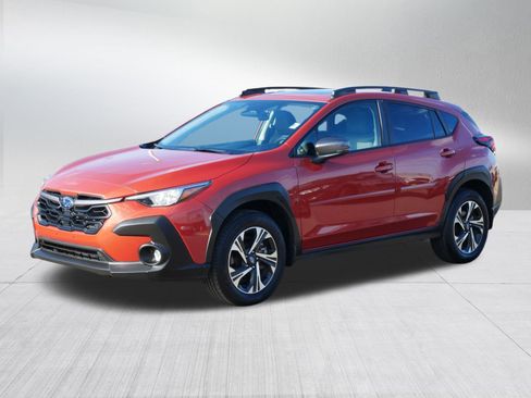 Used 2024 Subaru Crosstrek 2.0i Premium image 3