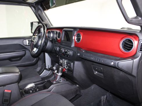 Used 2018 Jeep Wrangler Unlimited Rubicon w/ Steel Bumper Group AWD/4WD image 29