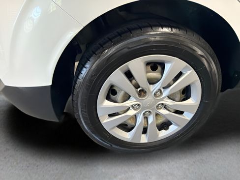 Used 2022 Kia Soul LX FWD image 33
