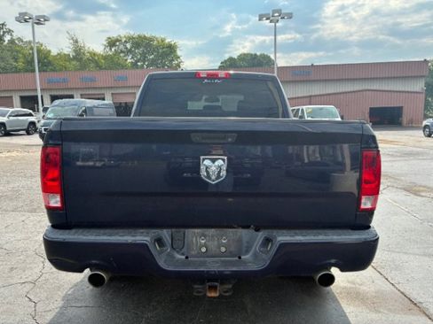 Used 2014 RAM 1500 Express RWD image 8