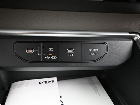 New 2026 Kia Carnival LXS image 30