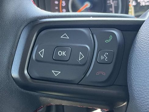 Used 2024 Jeep Wrangler Unlimited Rubicon AWD/4WD image 34