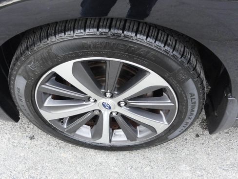 Used 2016 Subaru Legacy 2.5i Limited AWD/4WD image 20
