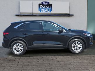 Used 2023 Ford Escape Active w/ Tech Pack #1 AWD/4WD video 2